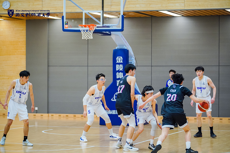 篮球CBA官方公布比赛精彩瞬间